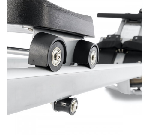 Гребной тренажер Spirit CRW800H2O